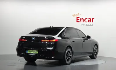 BMW 7-Series 2025, 9548 км, за 88344.24 USD