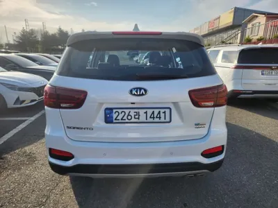 Kia Sorento 2020, 109420 км, за 10437.18 USD