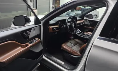 Lincoln Aviator 2021, 123953 км, за 17060.52 USD - фото 10