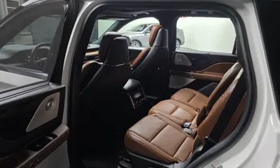 Lincoln Aviator 2021, 123953 км, за 17060.52 USD - фото 26