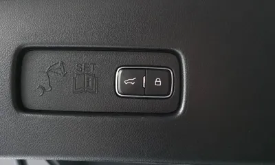Lincoln Aviator 2021, 123953 км, за 17060.52 USD - фото 32