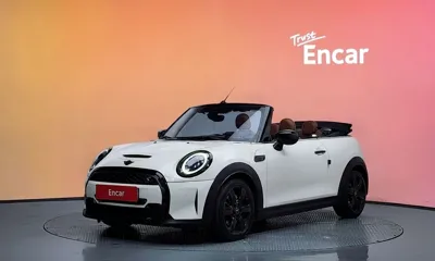 MINI Cooper Convertible · 2022 год