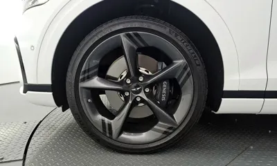 Genesis GV70 2025, 33390 км, за 37719.89 USD