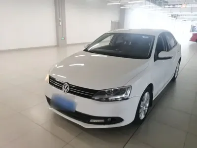 Volkswagen Sagitar · 2014 год