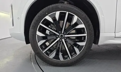 Volvo XC90 2026, 1072 км, за 56026.09 USD