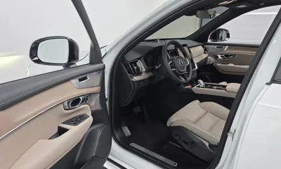 Volvo XC90 2026, 1072 км, за 56026.09 USD - фото 10