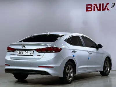 Hyundai Avante 2016, 170814 км, за 3778.5 USD