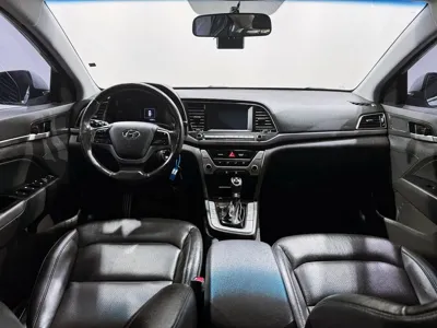 Hyundai Avante 2016, 170814 км, за 3778.5 USD