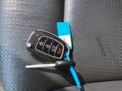 Hyundai Avante 2016, 170814 км, за 3778.5 USD - фото 13