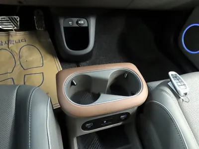 Hyundai Ioniq5 2023, 252516 км, за 16279.38 USD - фото 11