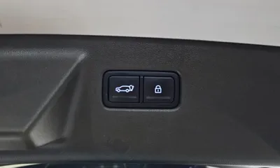 Hyundai Santafe 2024, 19599 км, за 28160.69 USD - фото 20