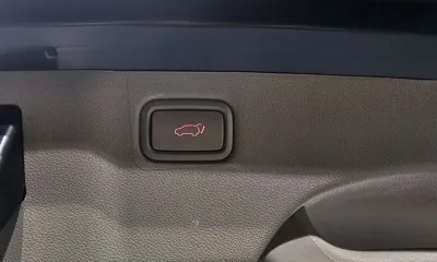 Kia Canival 2019, 81440 км, за 12817.97 USD - фото 20