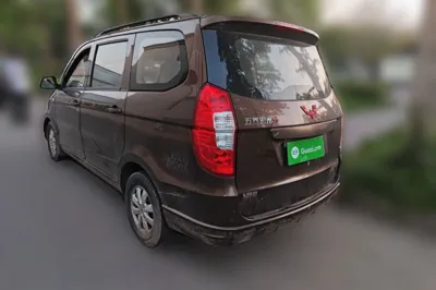 Wuling Hongguang 2014, 74200 км, за 3547 USD