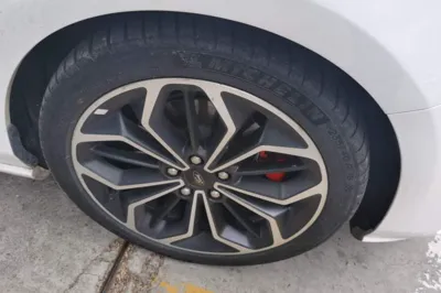 Ford Focus 2021, 40400 км, за 12381 USD - фото 8
