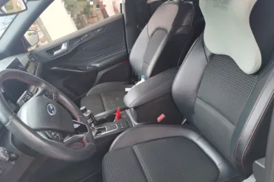 Ford Focus 2021, 40400 км, за 12381 USD - фото 14