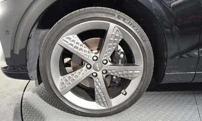Genesis GV70 2021, 46888 км, за 25449.52 USD