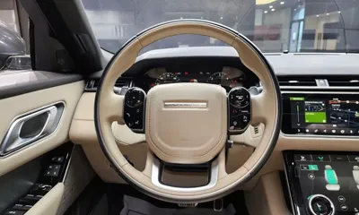 Land Rover Range Rover Velar 2018, 112958 км, за 20145.36 USD - фото 14