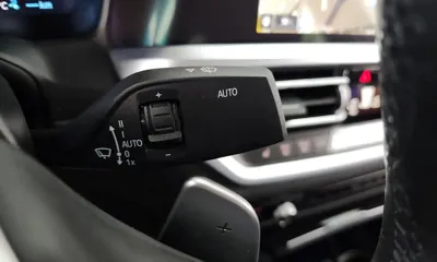 BMW 3-Series 2022, 60371 км, за 17120.58 USD - фото 31
