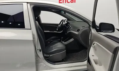 Kia Morning 2016, 64330 км, за 3127.04 USD - фото 26