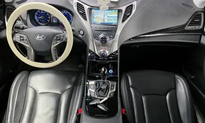 Hyundai Grandeur 2012, 96718 км, за 3893.45 USD - фото 7