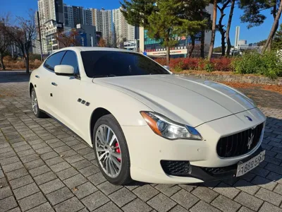 Maserati Quattroporte 2016, 217810 км, за 7475.78 USD