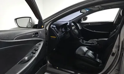 Hyundai Sonata 2014, 109638 км, за 4228.47 USD - фото 10