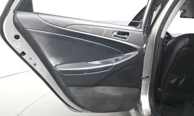 Hyundai Sonata 2014, 109638 км, за 4228.47 USD - фото 25