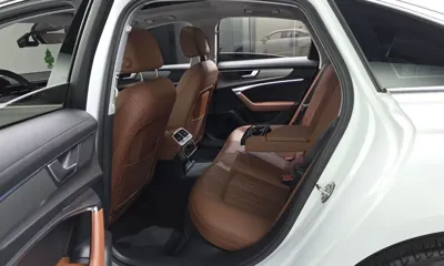 Audi A6 2023, 47275 км, за 22745.88 USD - фото 26