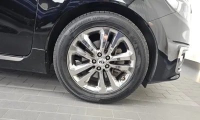 Kia Canival 2018, 239964 км, за 5537.46 USD