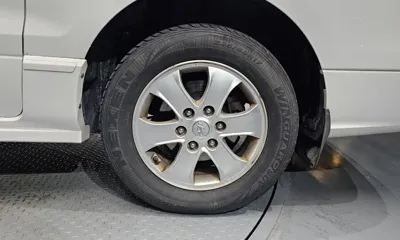 Hyundai Starex 2017, 101434 км, за 9184.01 USD