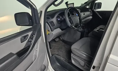 Hyundai Starex 2017, 101434 км, за 9184.01 USD - фото 11