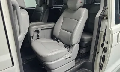 Hyundai Starex 2017, 101434 км, за 9184.01 USD - фото 12