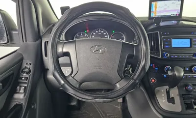 Hyundai Starex 2017, 101434 км, за 9184.01 USD - фото 13