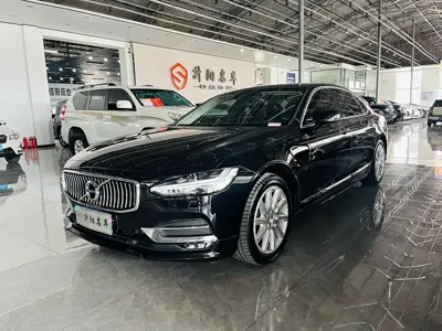 Volvo S90 · 2019 год