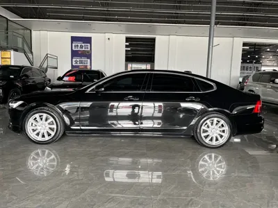 Volvo S90 2019, 164000 км, за 14426.54 USD