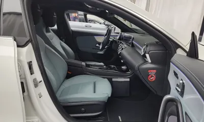 Mercedes-Benz CLA-Class 2024, 38156 км, за 26632.8 USD - фото 11