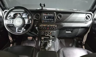 Jeep Wrangler 2021, 116749 км, за 22185.41 USD - фото 7