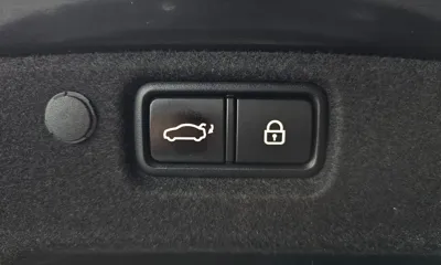 Kia K7 2020, 113872 км, за 10241.16 USD - фото 20