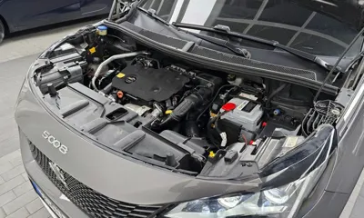Peugeot 5008 2021, 142569 км, за 10264.89 USD - фото 6
