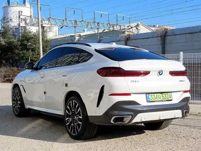 BMW X6 2025, 17000 км, за 68257.14 USD