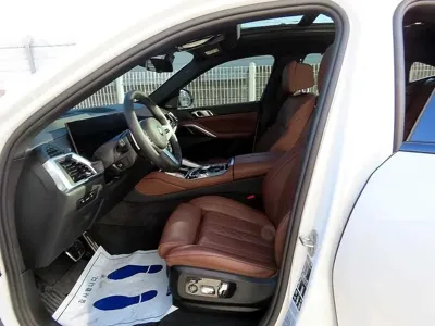 BMW X6 2025, 17000 км, за 68257.14 USD