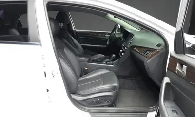 Hyundai Sonata 2018, 83691 км, за 8865.6 USD - фото 11