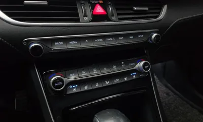Hyundai Grandeur 2017, 110993 км, за 8782.21 USD - фото 17
