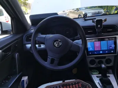 Volkswagen Lavida 2016, 123100 км, за 4372.45 USD