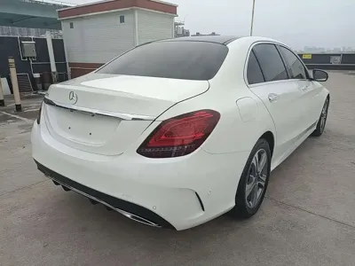 Mercedes-Benz C-Class 2020, 55000 км, за 14056.4 USD - фото 12