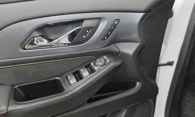 ChevroletGMDaewoo Traverse 2020, 56092 км, за 14918.57 USD - фото 27