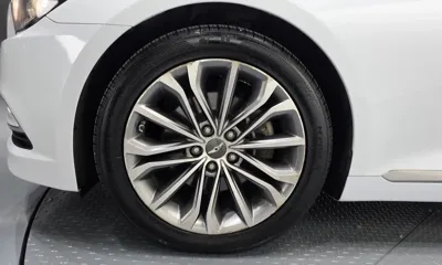 Hyundai Genesis 2016, 149602 км, за 6049.97 USD