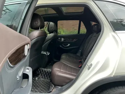 Mercedes-Benz GLC 2018, 80000 км, за 18267.82 USD