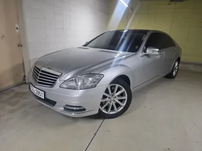 Mercedes-Benz S-Class 2013, 190000 км, за 6557.7 USD