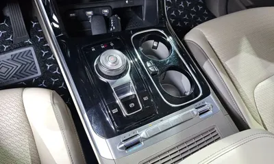 Kia Canival 2023, 118246 км, за 18707.05 USD - фото 9